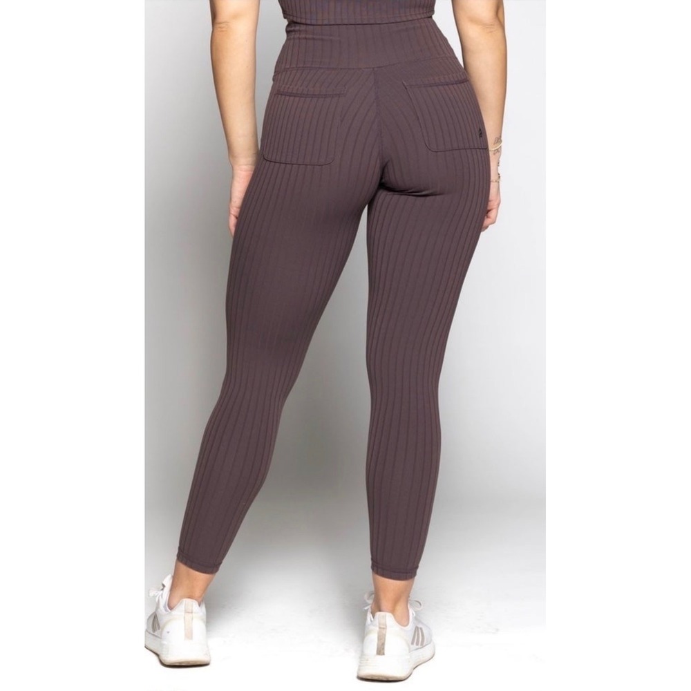 P'tula Plum Purple Ribbed High Waisted Leggings with Back Pockets Women Small